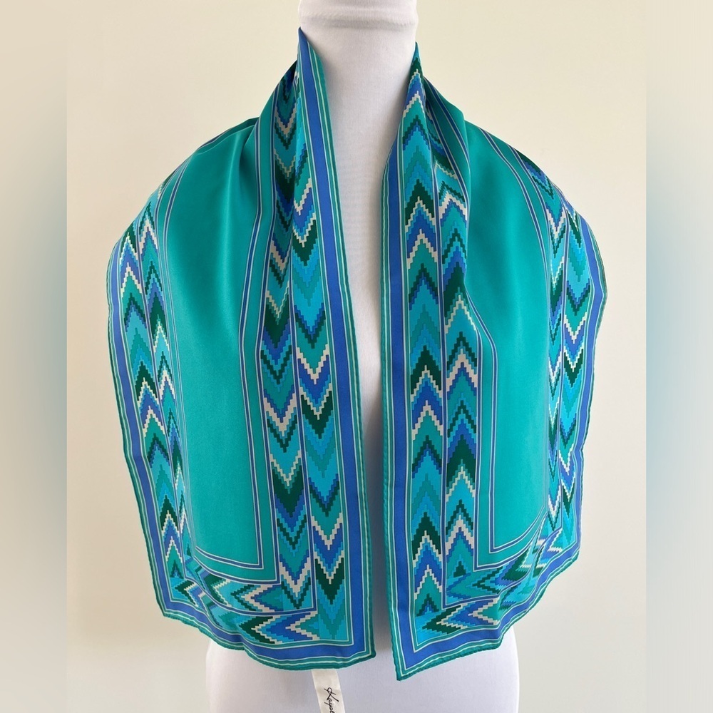 KAYSER Vintage Scarf Rectangle Made Japan Arrow Southwestern Geometric Office